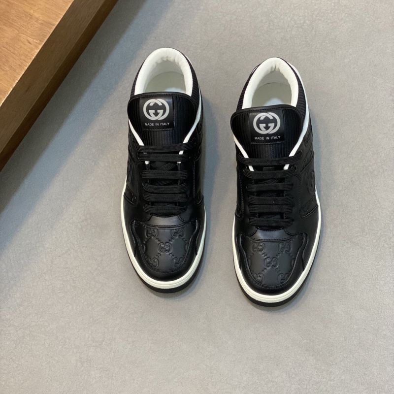 G*u*i casual shoes